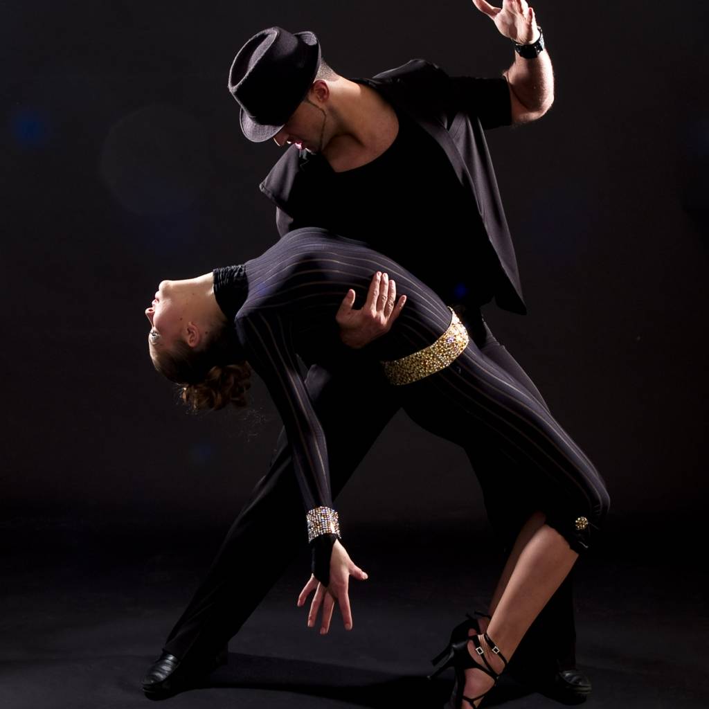 Bailarines de Bachata...